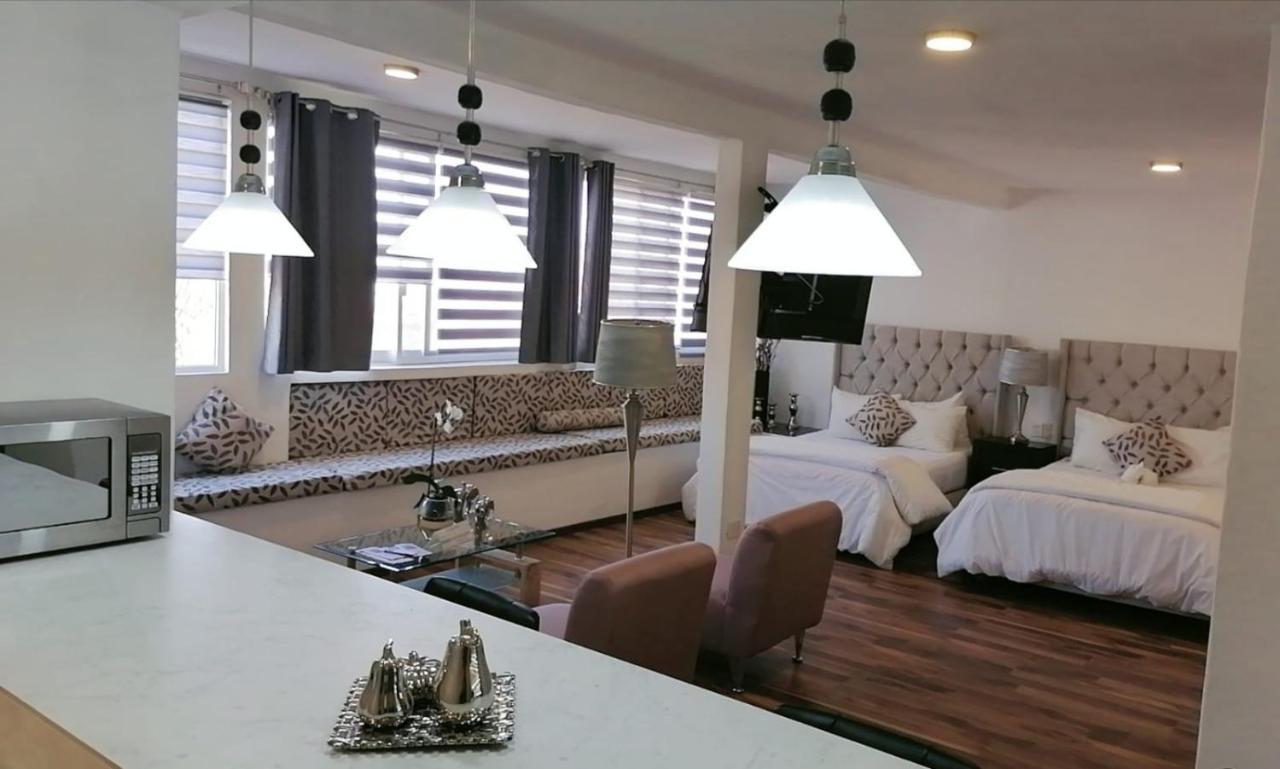 M Hoteles Concepto Morelia Kültér fotó