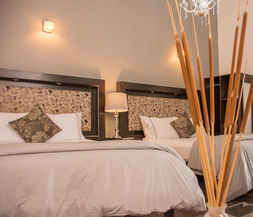 M Hoteles Concepto Morelia Kültér fotó