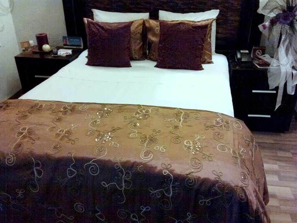 M Hoteles Concepto Morelia Kültér fotó