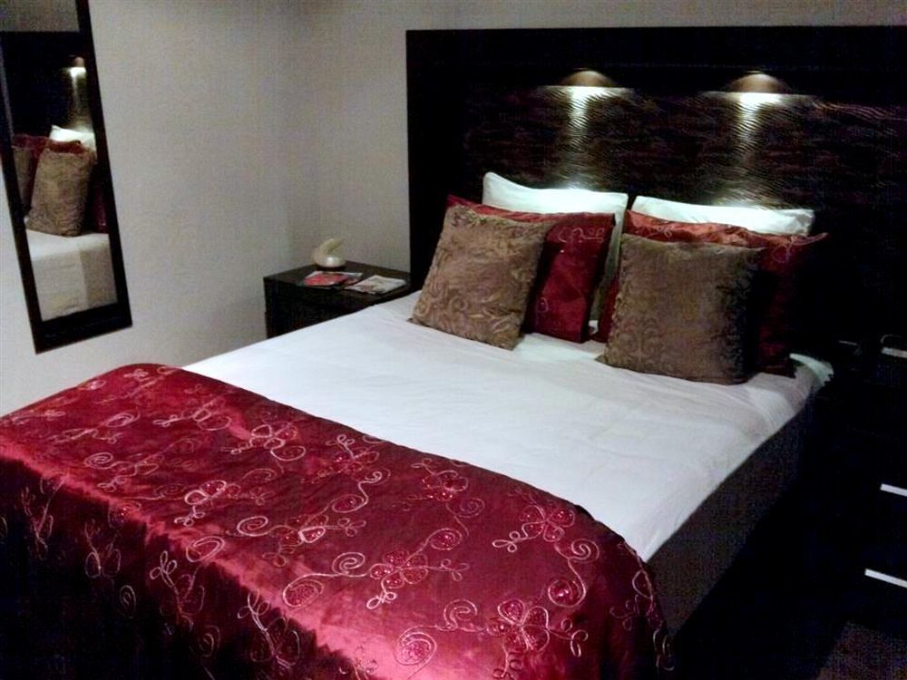 M Hoteles Concepto Morelia Kültér fotó