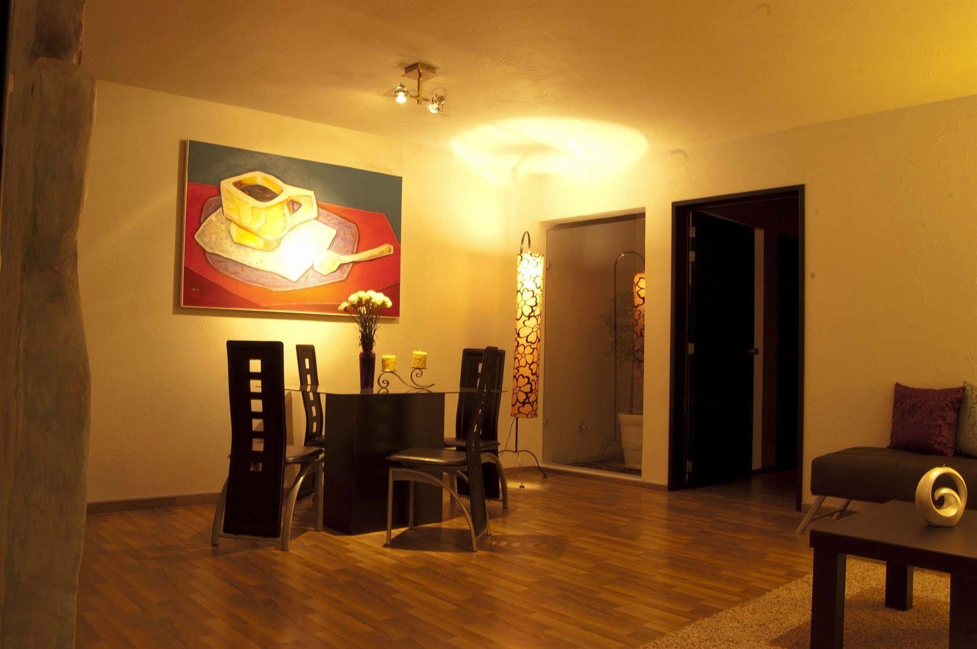 M Hoteles Concepto Morelia Kültér fotó
